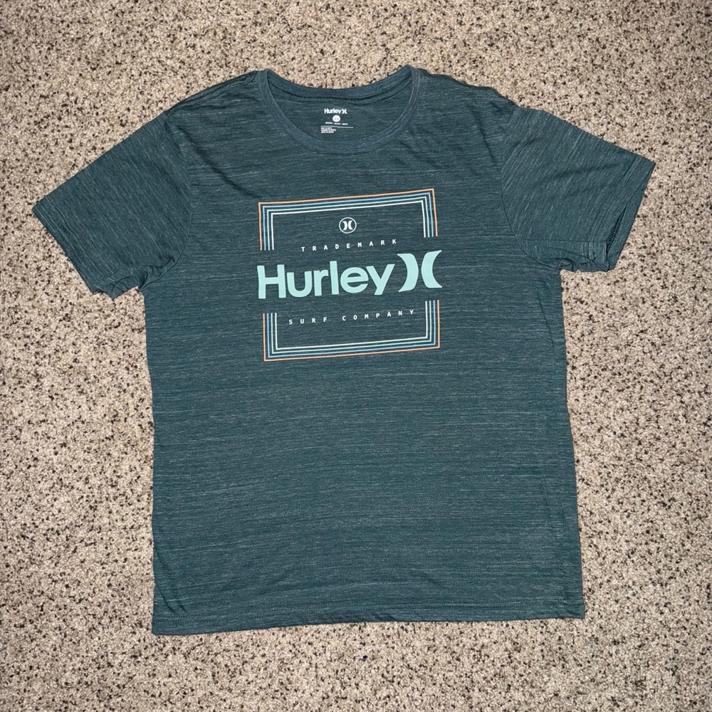 Hurley short sleeve T-shirt size medium